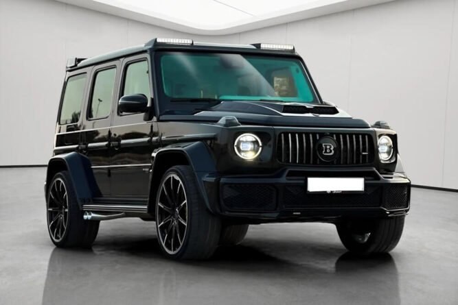 Mercedes G63 (Brabus Kit) 2020