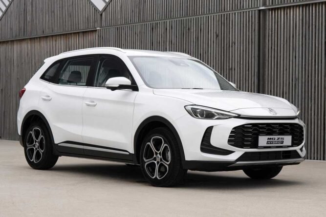 MG ZS 2025
